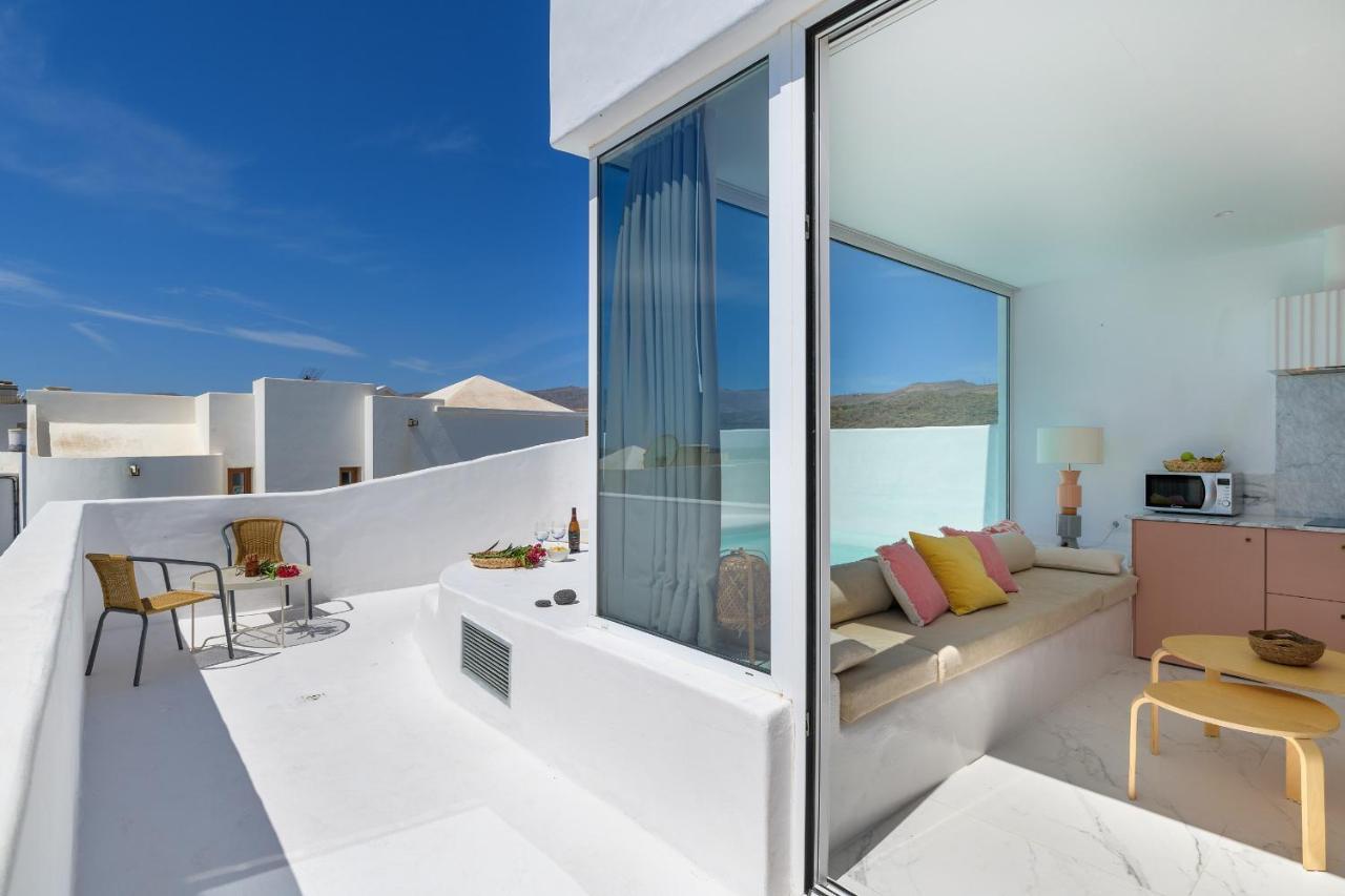 Aquablanca Suite Pool Deluxe En Punta Mujeres Exteriör bild